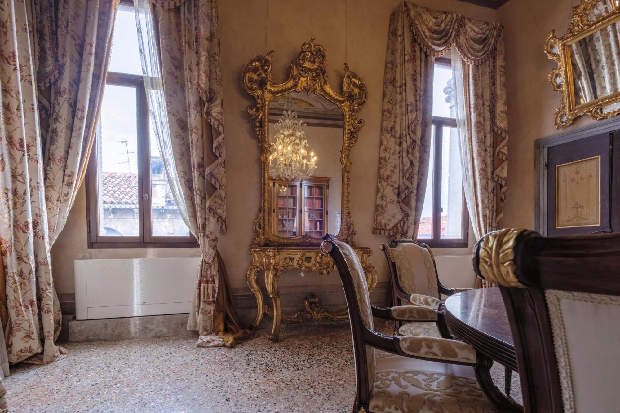 فندق Palazzo Ca' Bernardo By Francesco Molon البندقية المظهر الخارجي الصورة